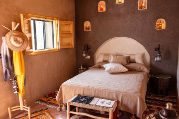Oasenlodge Dar Sofar Suite Kissane Bett
