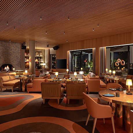Hotel Sofitel Thalassa Sea & Spa Galerie Blick ins Restaurant am Abend