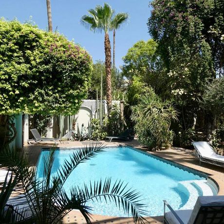 Riad El Arsat Pool Blick auf einen Pool