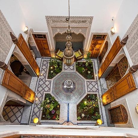 Riad Sidrat Fes Galerie Blick in den Patio von oben