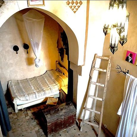 Maison J Familienstudio Blick auf ein Doppelbett