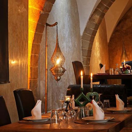 Blick auf einen Tisch im Restaurant