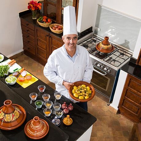 Rebali Riads Galerie Chefkoch in der Küche