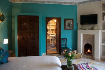 Riad El Arsat Juniorsuite Roger Frison- Roche Kamin