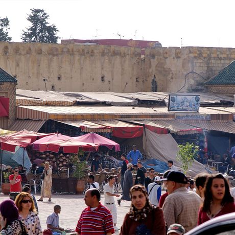 Blick auf den Platz el Hedim in Meknes