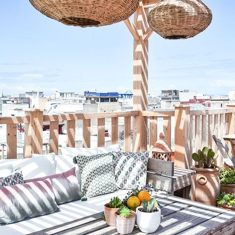 Riad Lyon Mogador Dachterrasse Blick auf die Dachterrasse