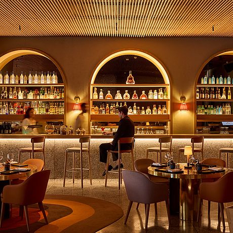 Hotel Sofitel Thalassa Sea & Spa Galerie Blick auf die Bar