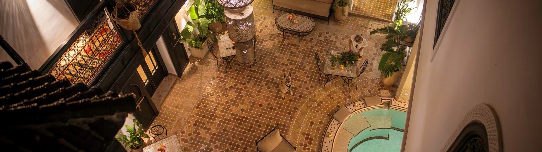 Riad Zoraida Banner